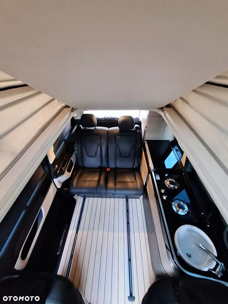 Mercedes-Benz Klasa V - 37