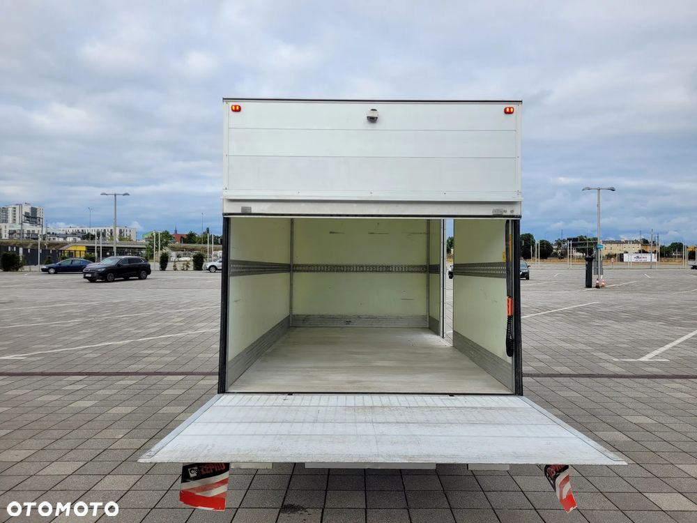 Volkswagen Transporter DSG KONTENER 8EP+WINDA750kg+DRZWI BOCZNE KLIMA KAMERA TEMPOMAT FV23% - 10
