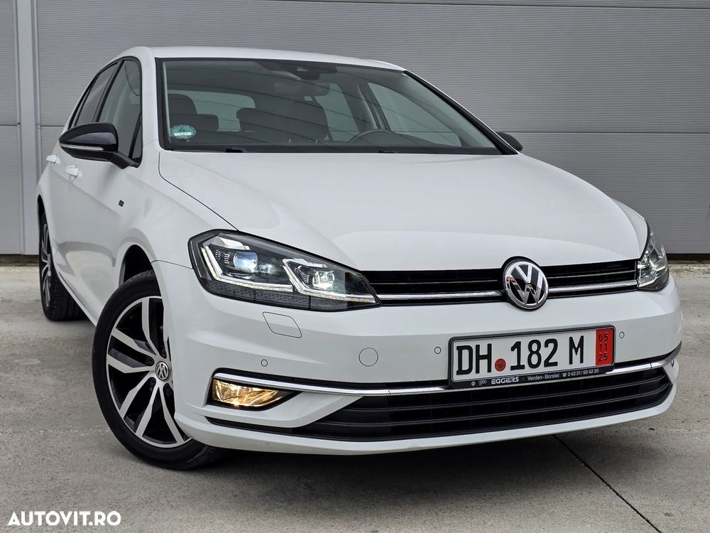 Volkswagen Golf 1.6 TDI Join - 1