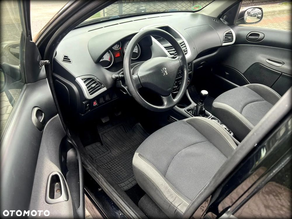 Peugeot 206 plus 206+ 1.4 Presence - 6