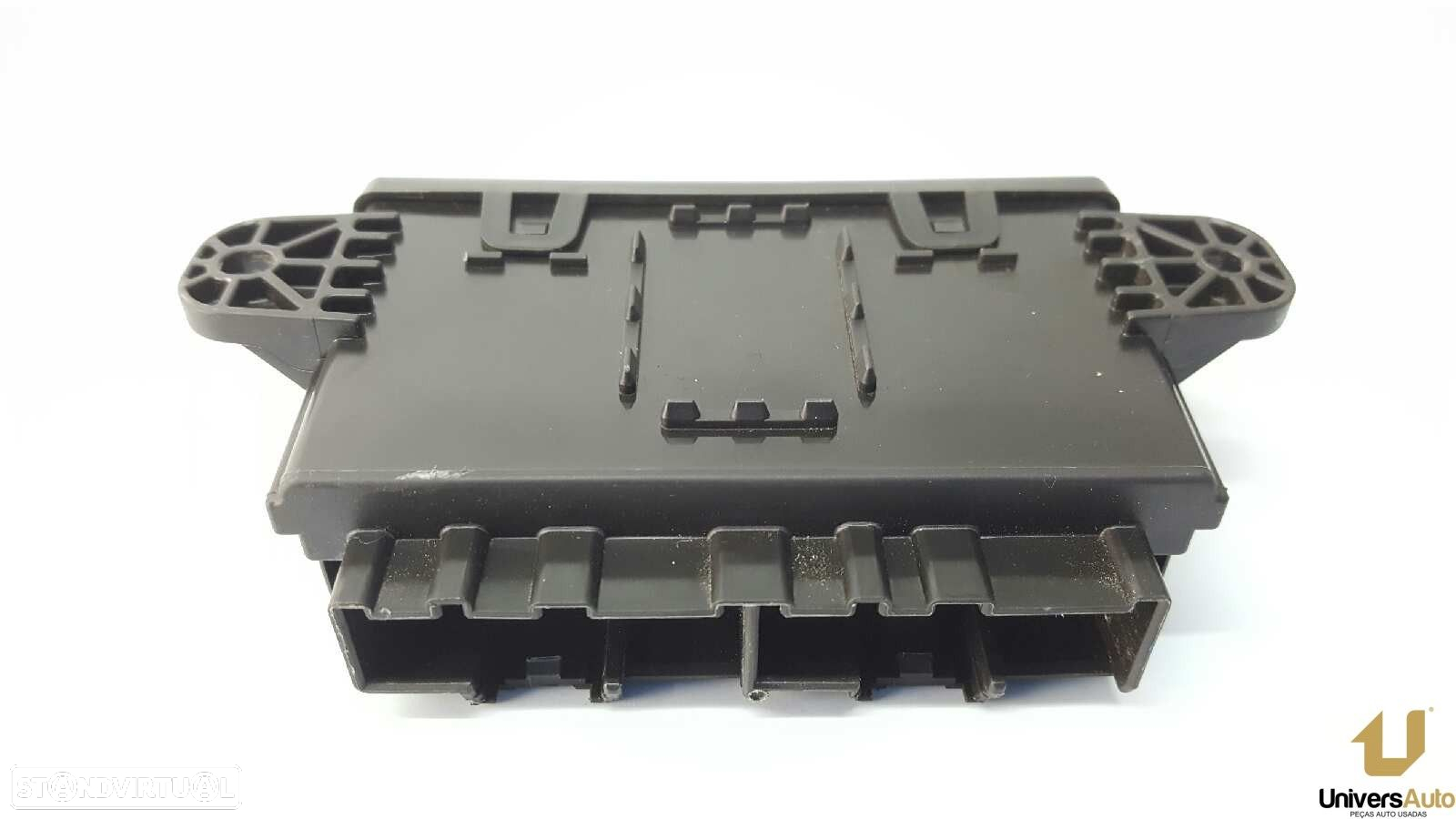 MODULO CONFORT FORD FOCUS ST-LINE - 2