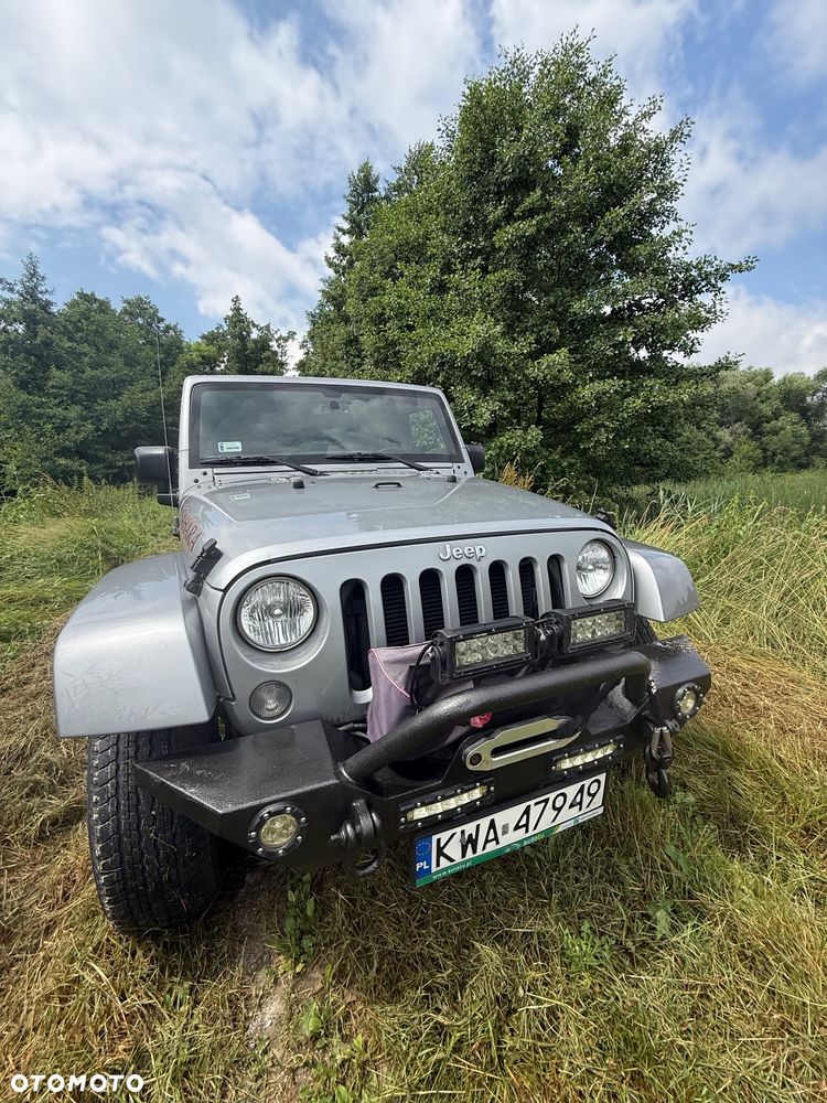 Jeep Wrangler 3.6 Unlim Sahara - 33