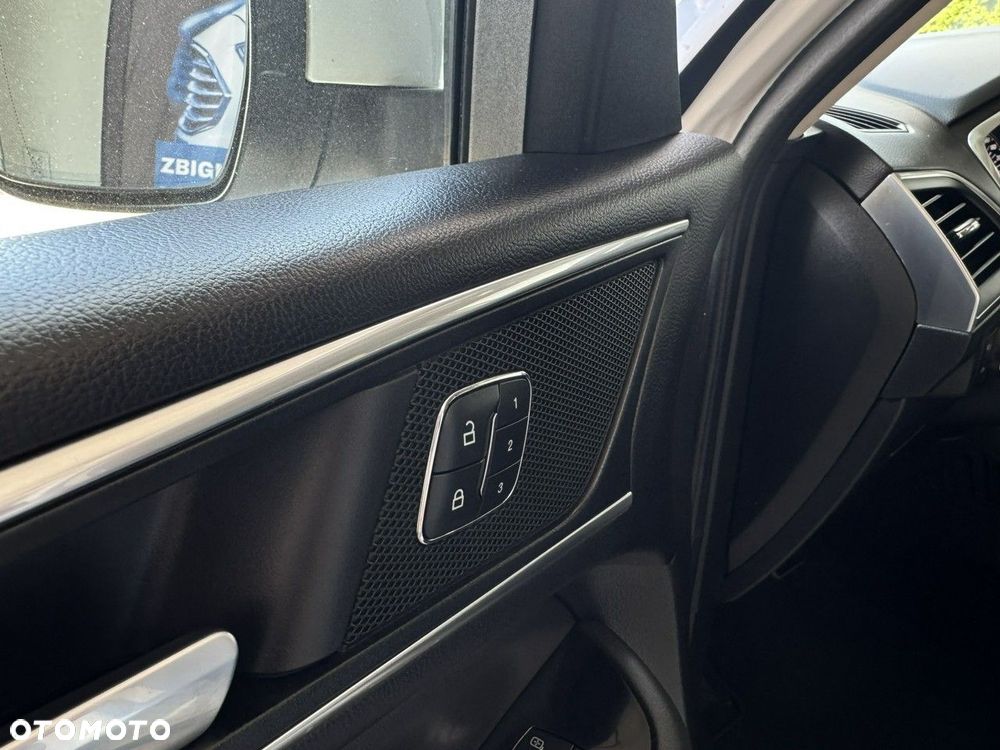 Ford S-Max - 21