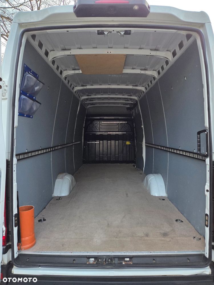 Iveco Daily - 36