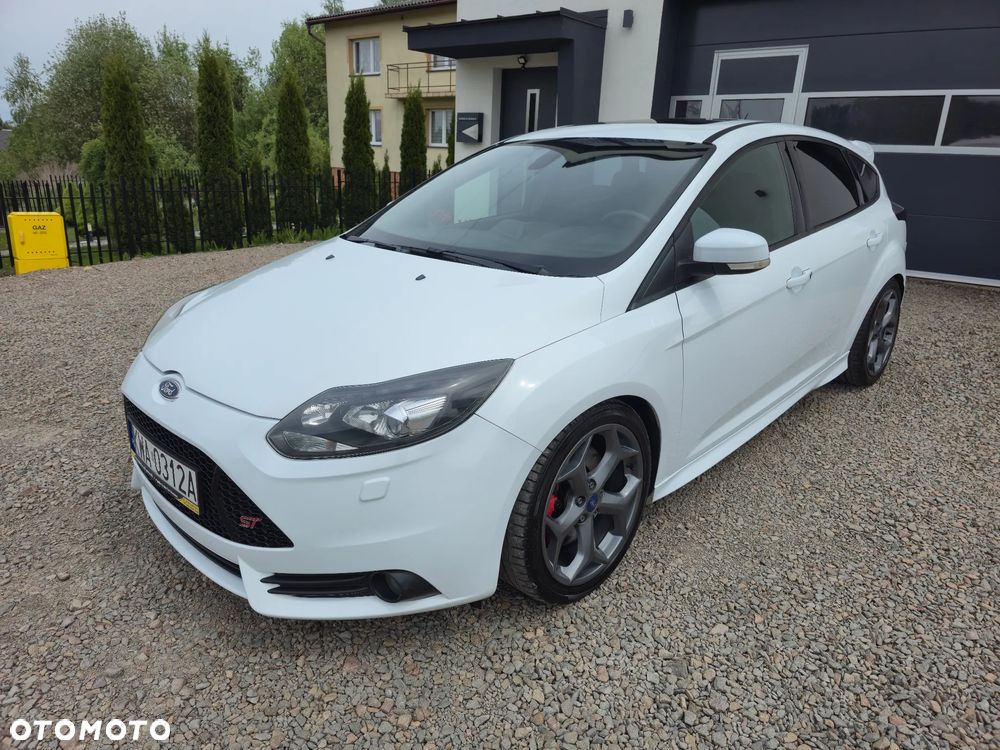 Ford Focus - 2