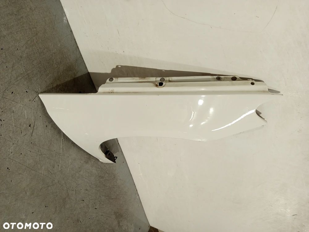 BŁOTNIK PRZÓD PRZEDNI PRAWY VW SCIROCCO 1K8 BIAŁY LB9A - 3