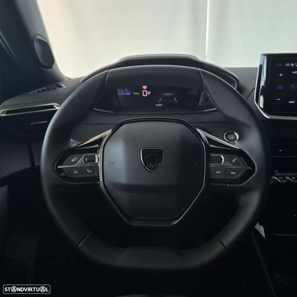 Peugeot e-2008 54 kWh Allure - 21