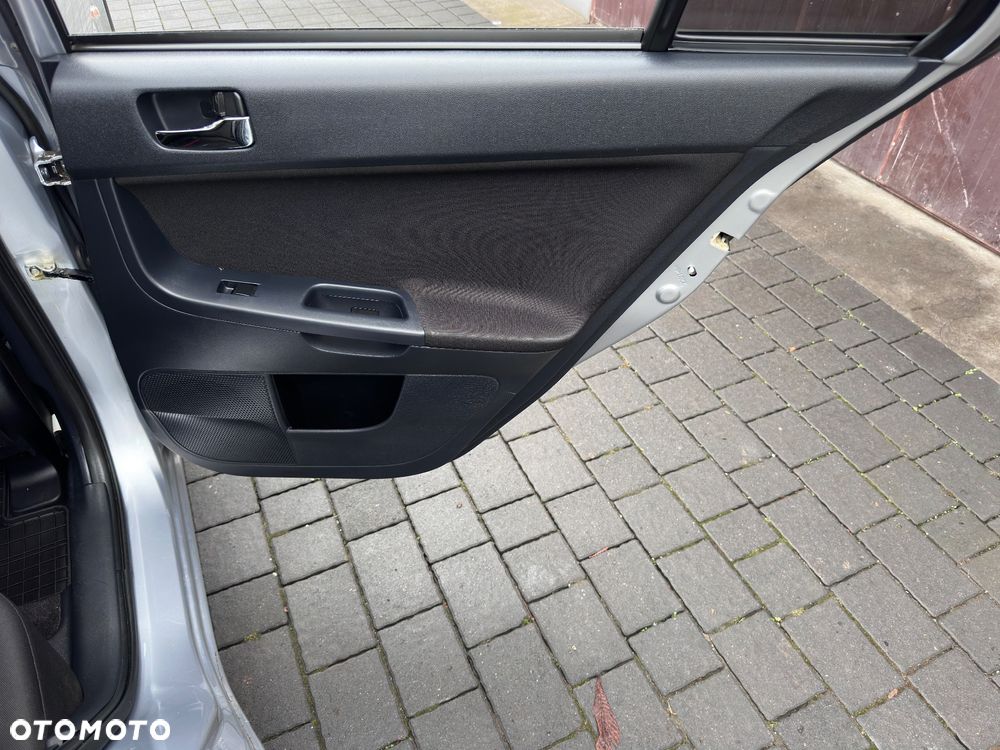 Mitsubishi Lancer 1.8 DI-D ClearTec Edition - 22