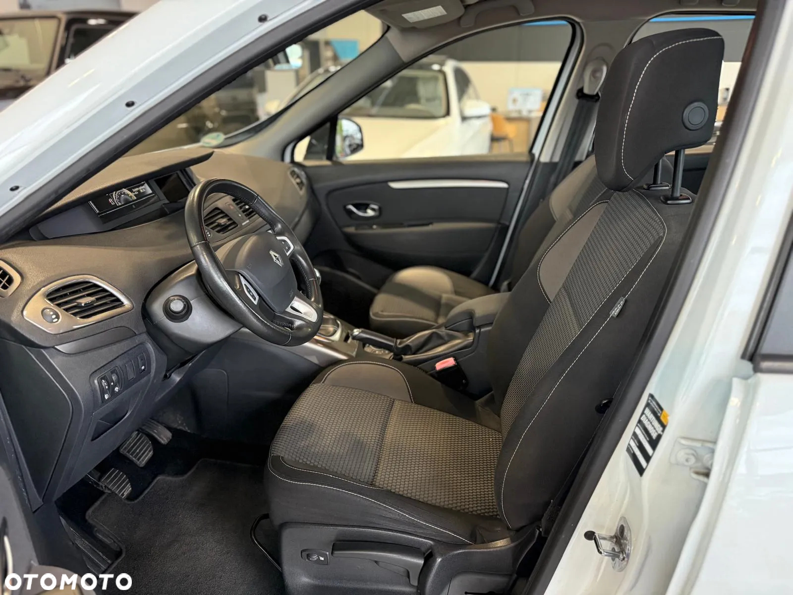 Renault Scenic ENERGY TCe 115 S&S Xmod Paris - 5