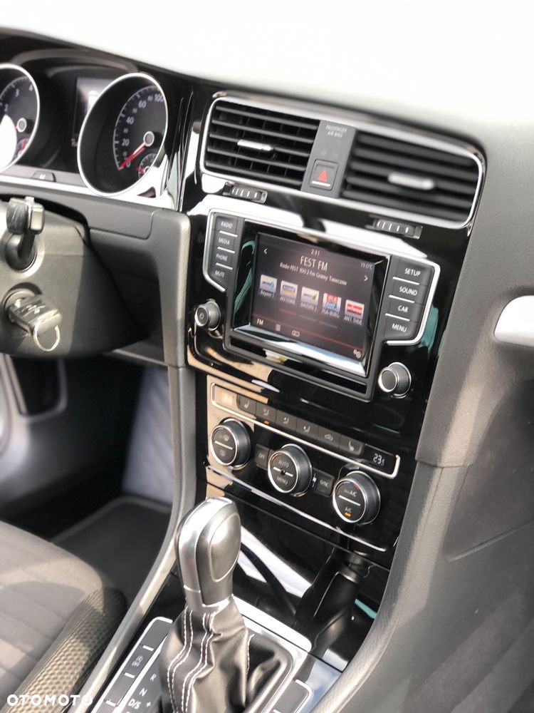 Volkswagen Golf 1.2 TSI BlueMotion Technology DSG Lounge - 18