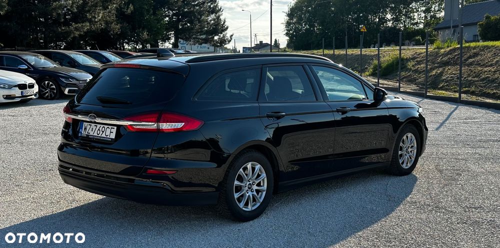 Ford Mondeo - 4