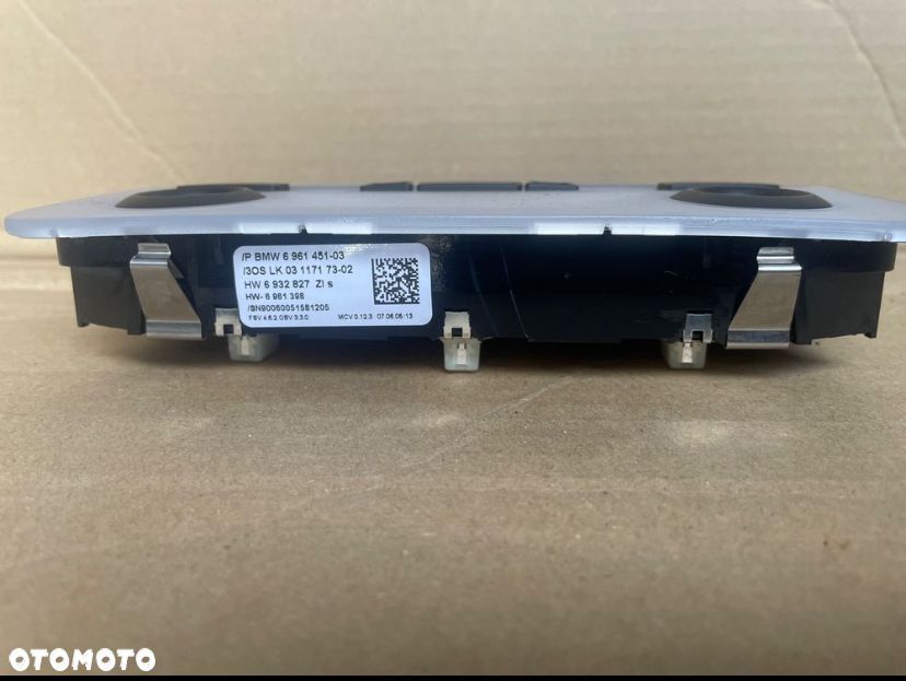 6961451 lampka podsufitki bmw 3 e90 e91 - 3
