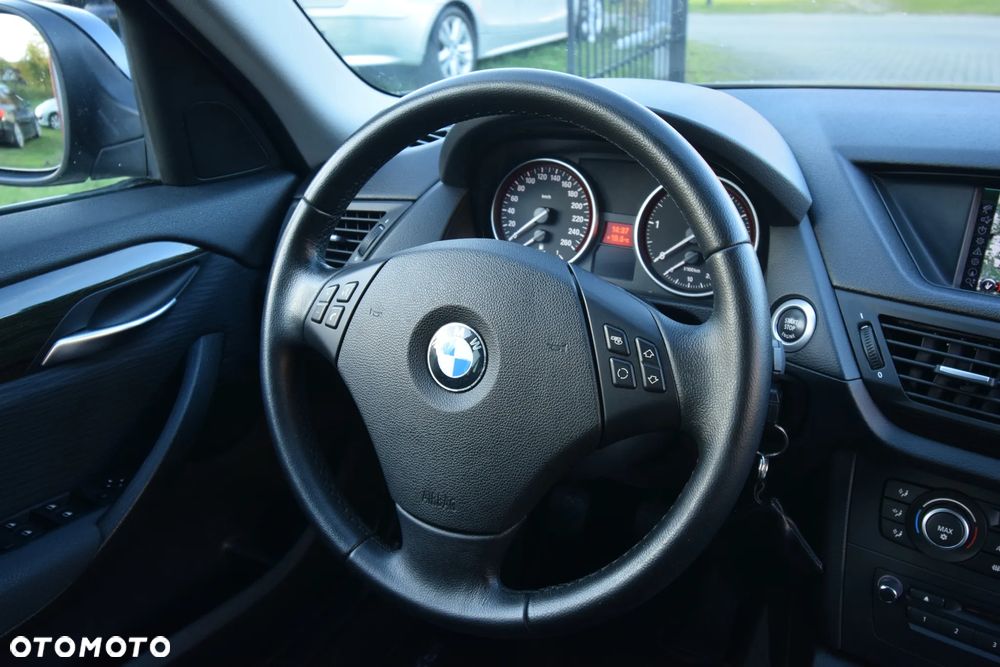 BMW X1 sDrive20d - 29