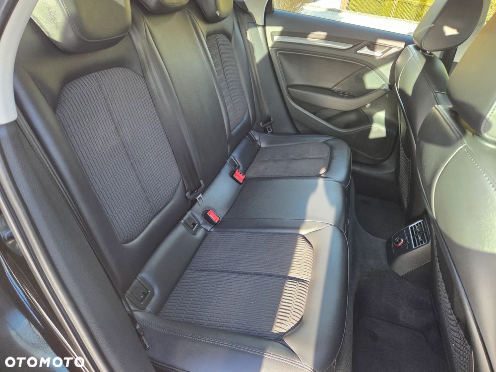 Audi A3 Sportback 2.0 TDI (clean diesel) quattro Ambition - 22