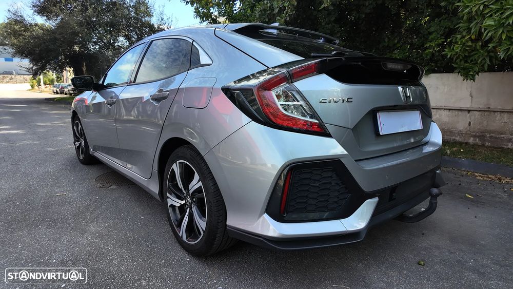 Honda Civic 1.0 i-VTEC Turbo CVT Elegance - 8