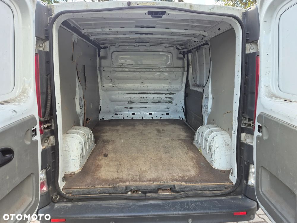 Opel Vivaro - 4