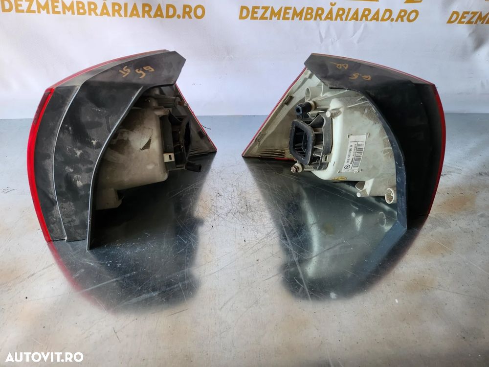 Stopuri Lampa Stop Tripla Stanga Dreapta Vw Golf 5 Hatchback - Dezmembrari Arad - 9