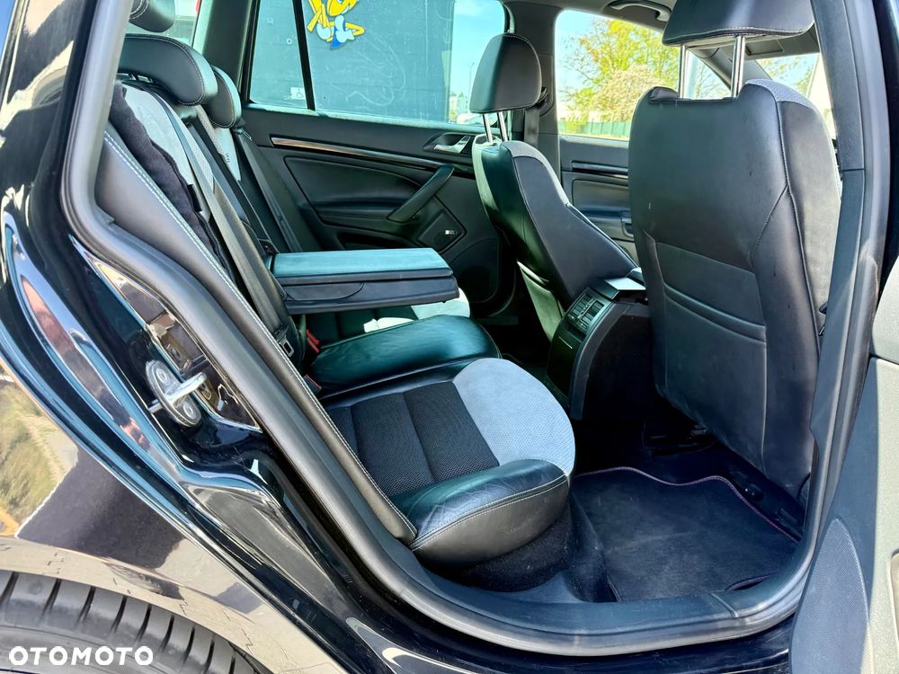 Skoda Octavia 2.0 TFSI RS - 16