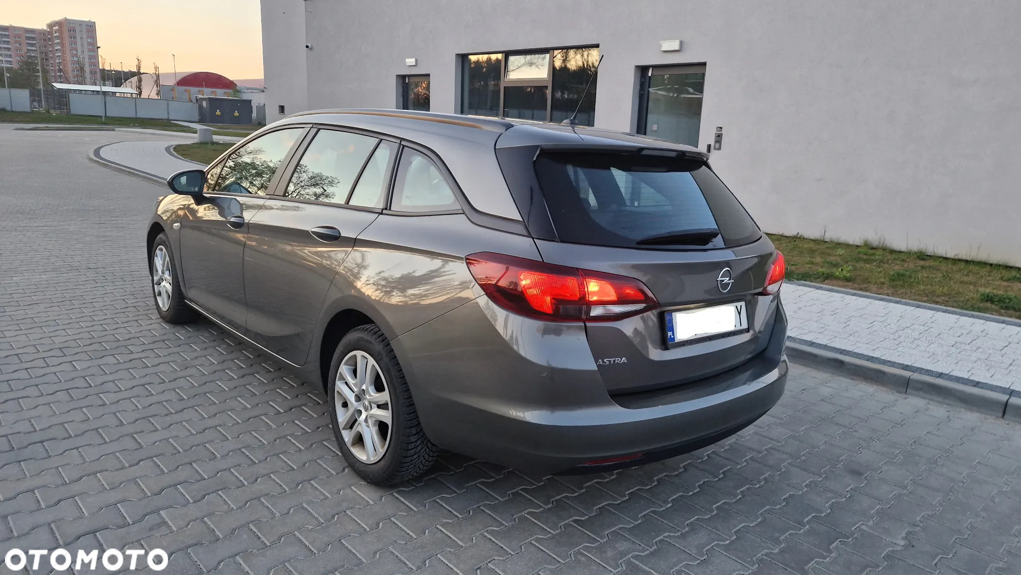 Opel Astra VI 1.2 T Edition S&S - 5