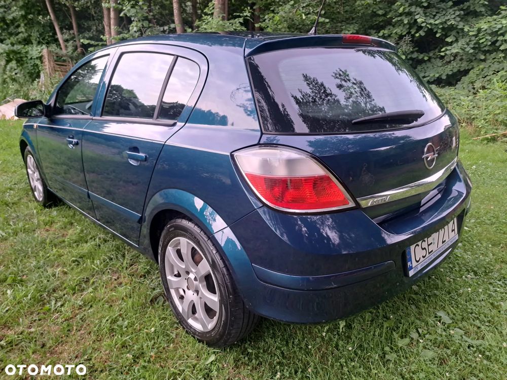 Opel Astra 1.6 Essentia - 6