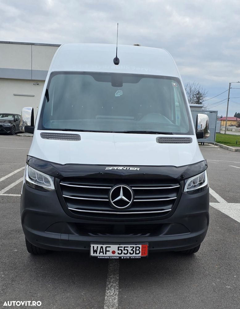 Mercedes-Benz Sprinter - 1