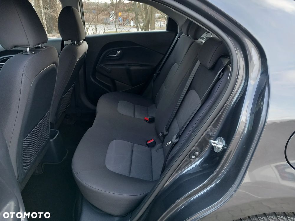 Kia Rio 1.2 Sensation - 17