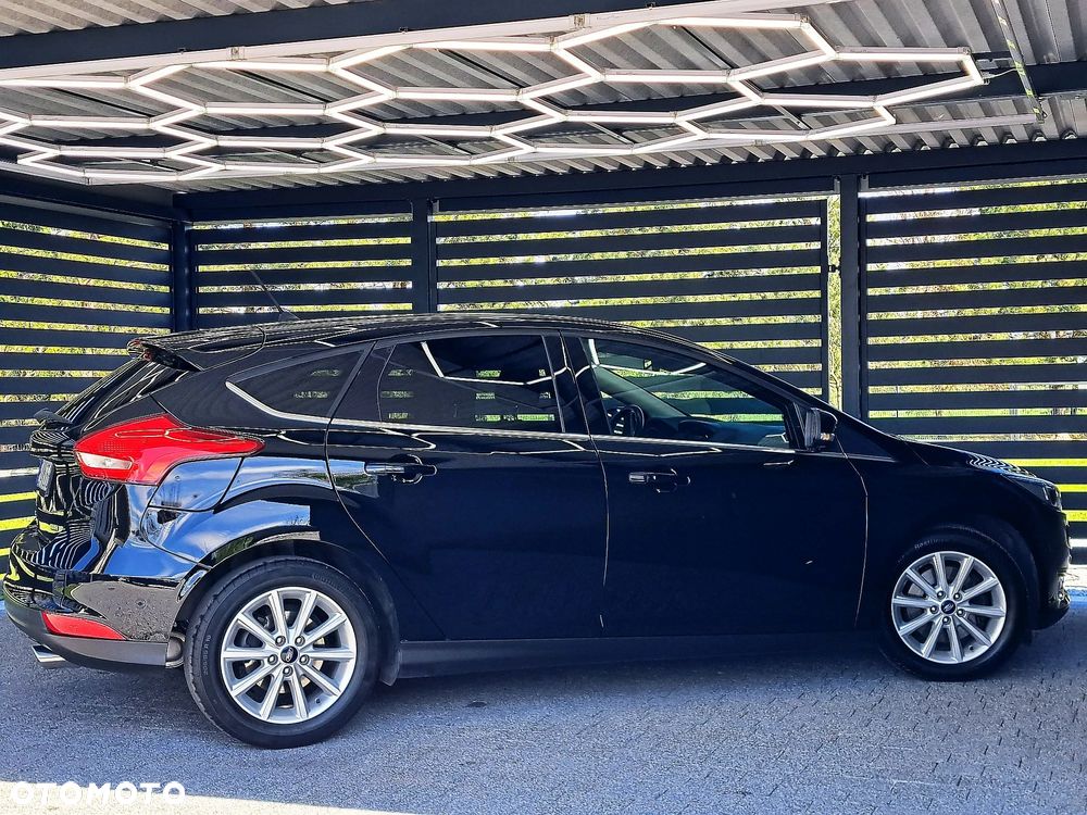 Ford Focus - 19