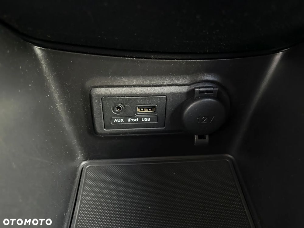 Kia Venga 1.4 CVVT ISG Vision - 31