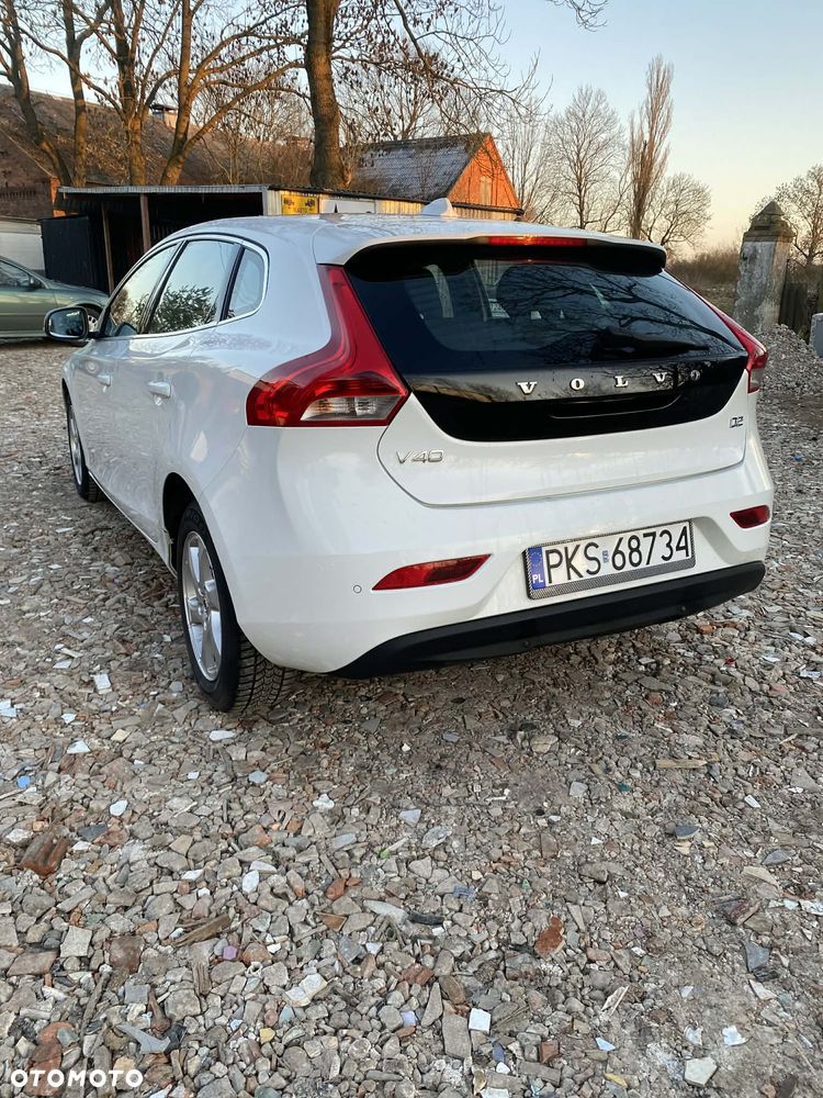 Volvo V40 D2 - 4