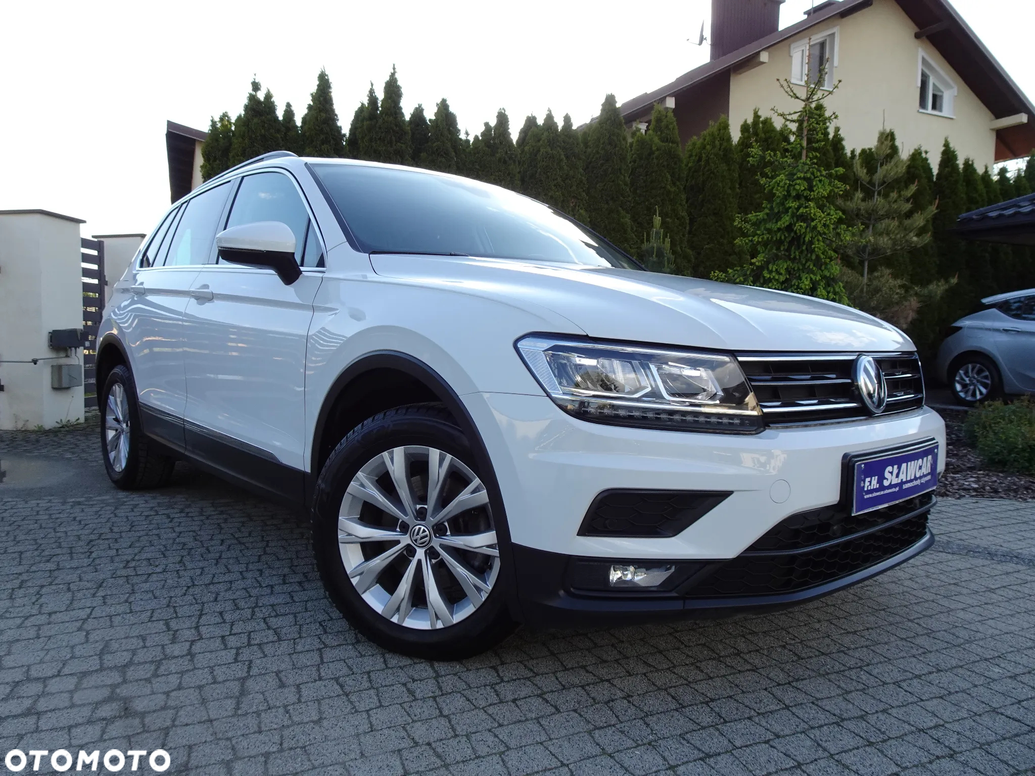Volkswagen Tiguan 1.5 TSI EVO Comfortline - 9