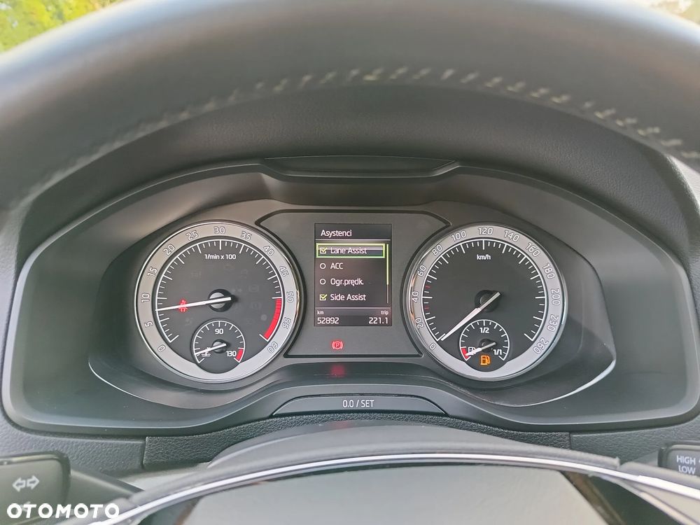 Skoda Karoq 1.6 TDI SCR Ambition - 18