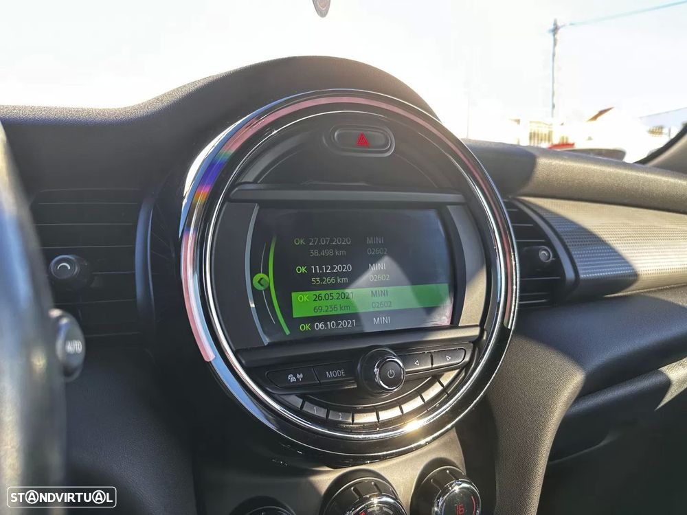 MINI 5 Portas Cooper D - 33