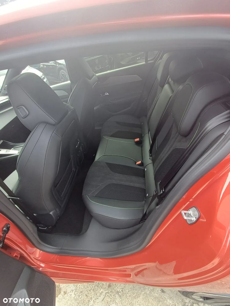 Peugeot 308 1.2 mHEV Active Pack S&S e-DCS6 - 10