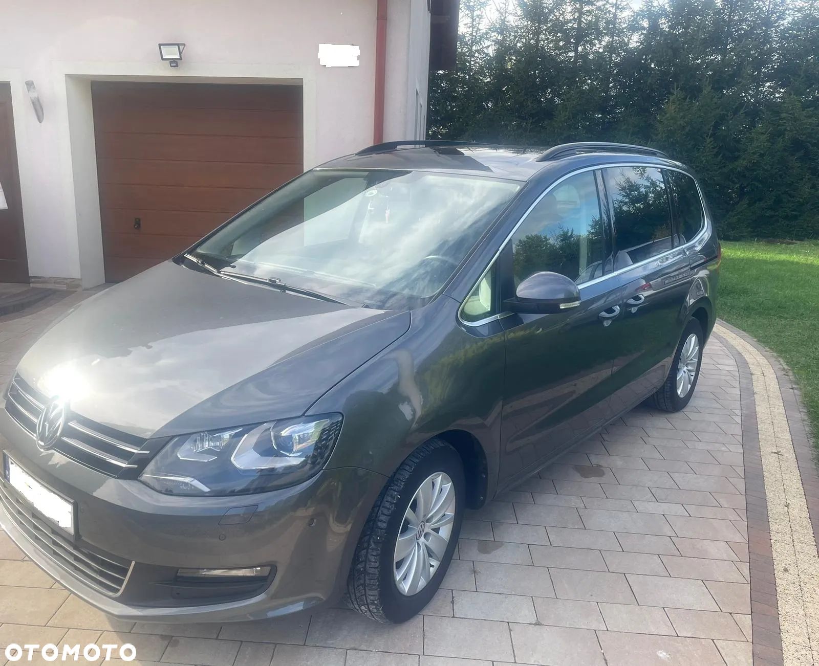 Volkswagen Sharan 2.0 TDI Highline DSG - 1