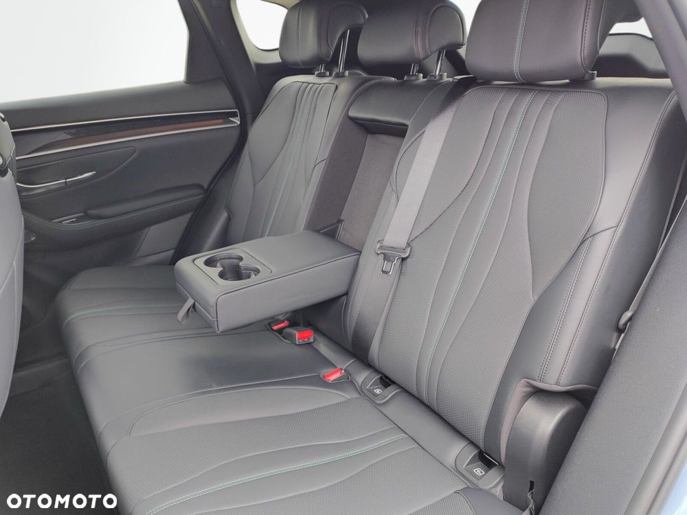 BYD Seal U - 26