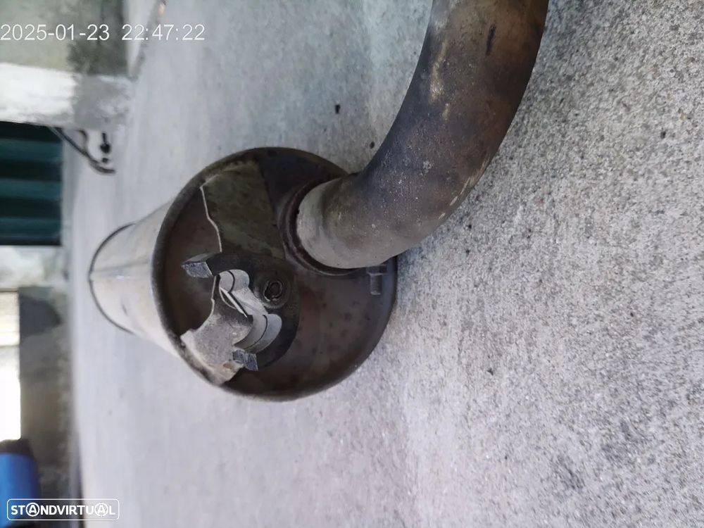 Volvo 244 panela escape - 3