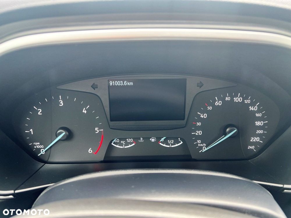 Ford Focus 1.5 EcoBlue Titanium Business - 19