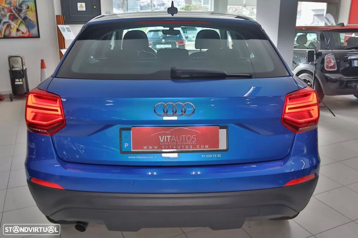 Audi Q2 1.6 TDI Design - 7