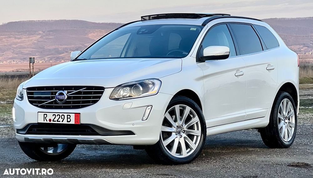 Volvo XC 60 D5 AWD Momentum - 1