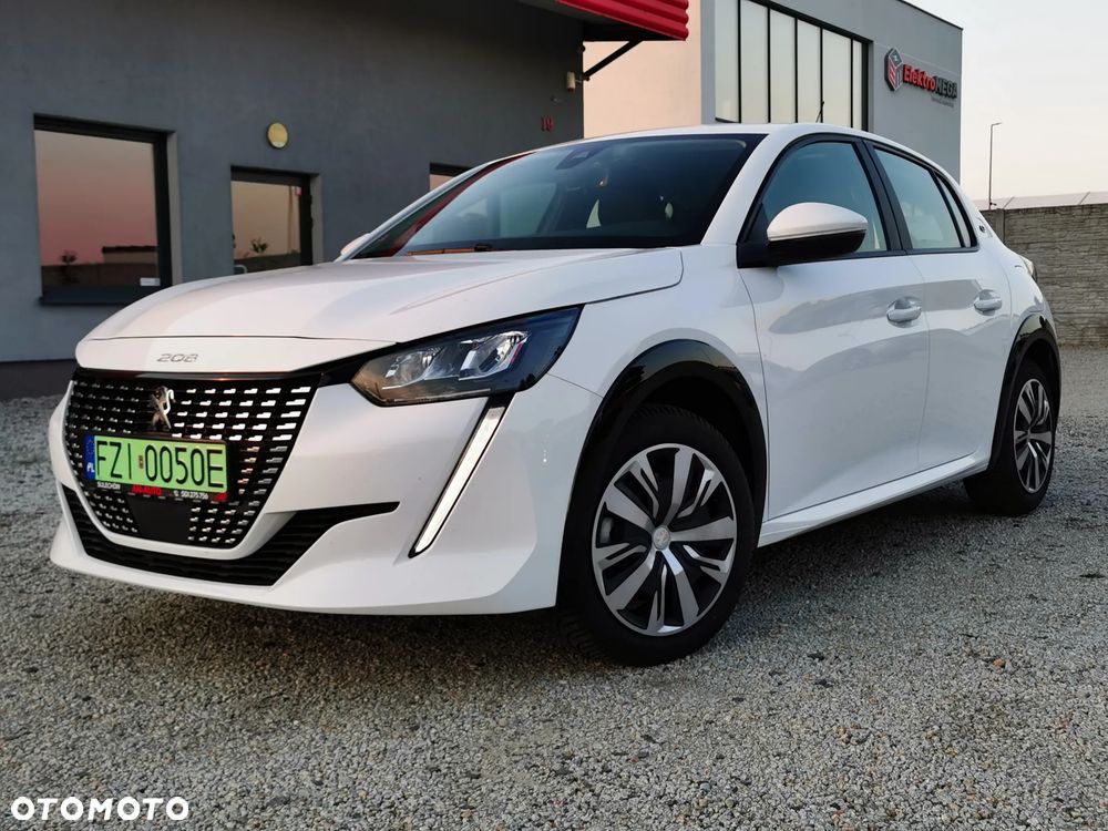 Peugeot 208 - 15