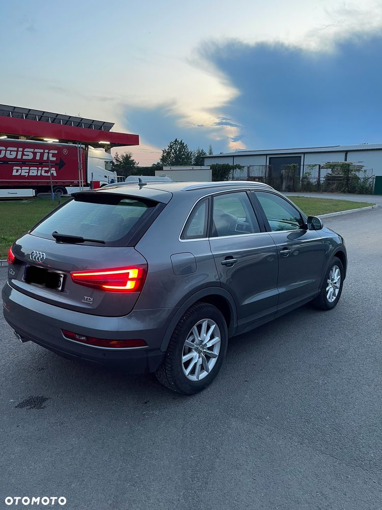 Audi Q3 2.0 TDI Quattro S tronic - 9