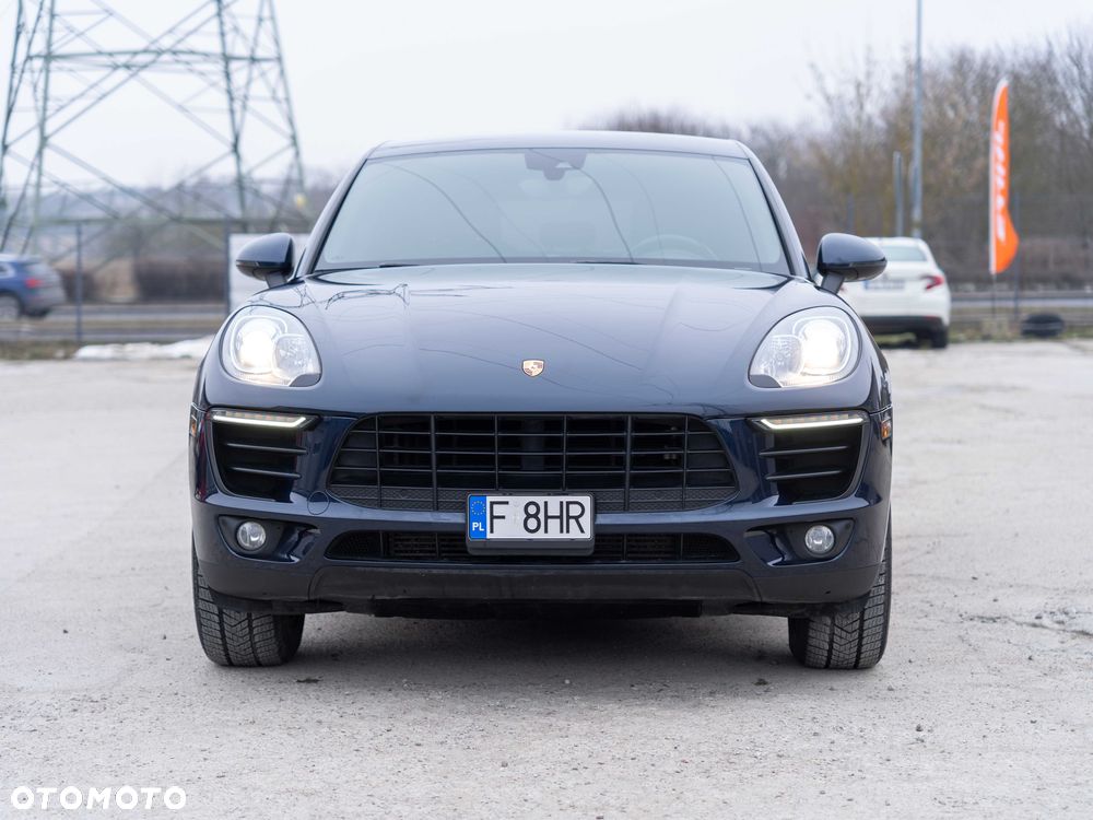 Porsche Macan - 3