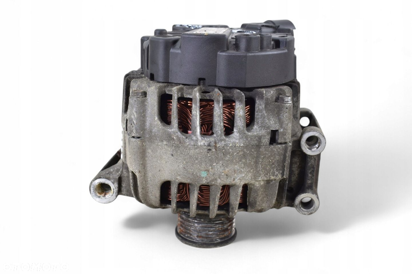 Alternator PEUGEOT 207 308 CITROEN DS3 C4 MINI R55 R56 1.4 1.6 VTI 7576513 - 8
