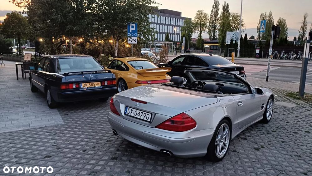 Mercedes-Benz SL - 36