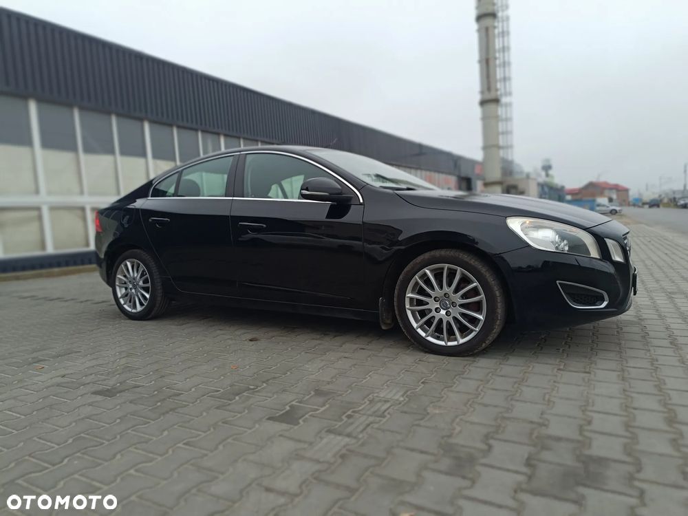 Volvo S60 D3 Geartronic Momentum - 7