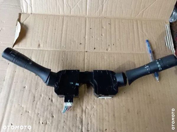 RENAULT FLUENCE PRZEŁĄCZNIK ZESPOLONY 25567 0040R