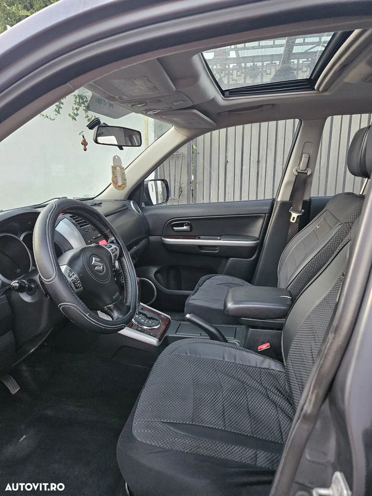 Suzuki Grand Vitara - 16