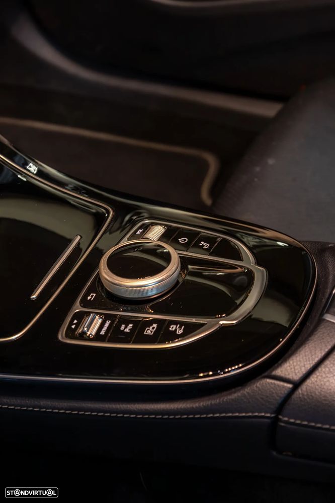 Mercedes-Benz E 300 9G-TRONIC Exclusive - 9