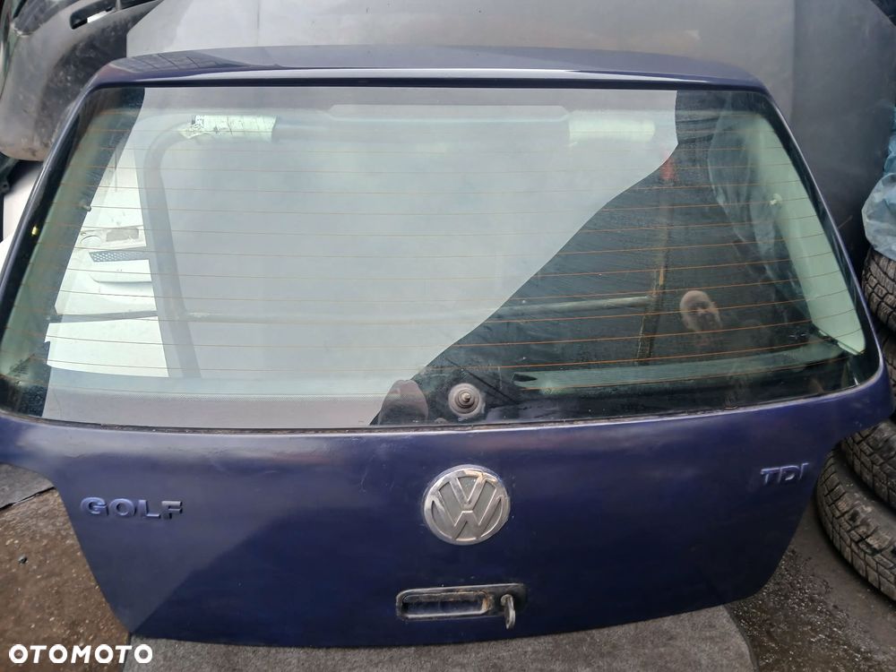 Volkswagen Golf IV Klapa bagażnika - 1