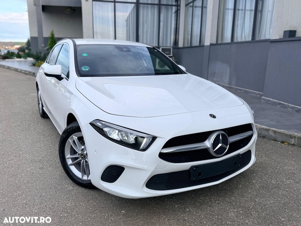 Mercedes-Benz A 180 d 7G-DCT - 12